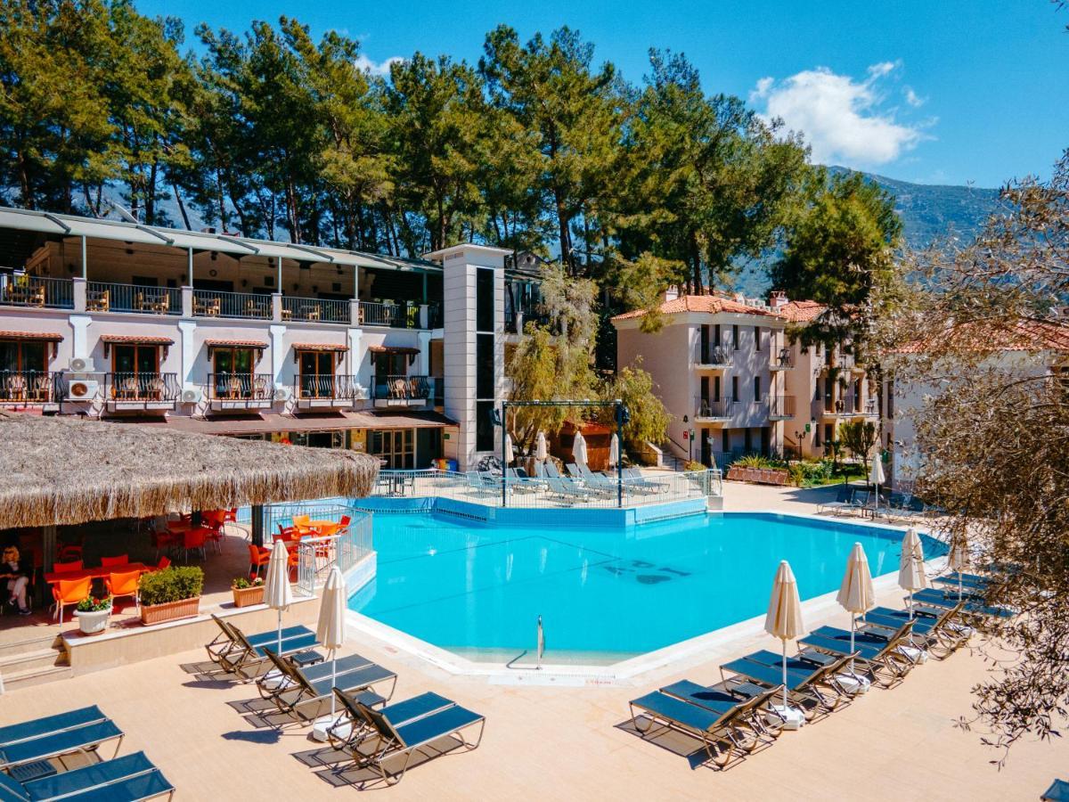 Pine Valley Hotel Ölüdeniz Buitenkant foto