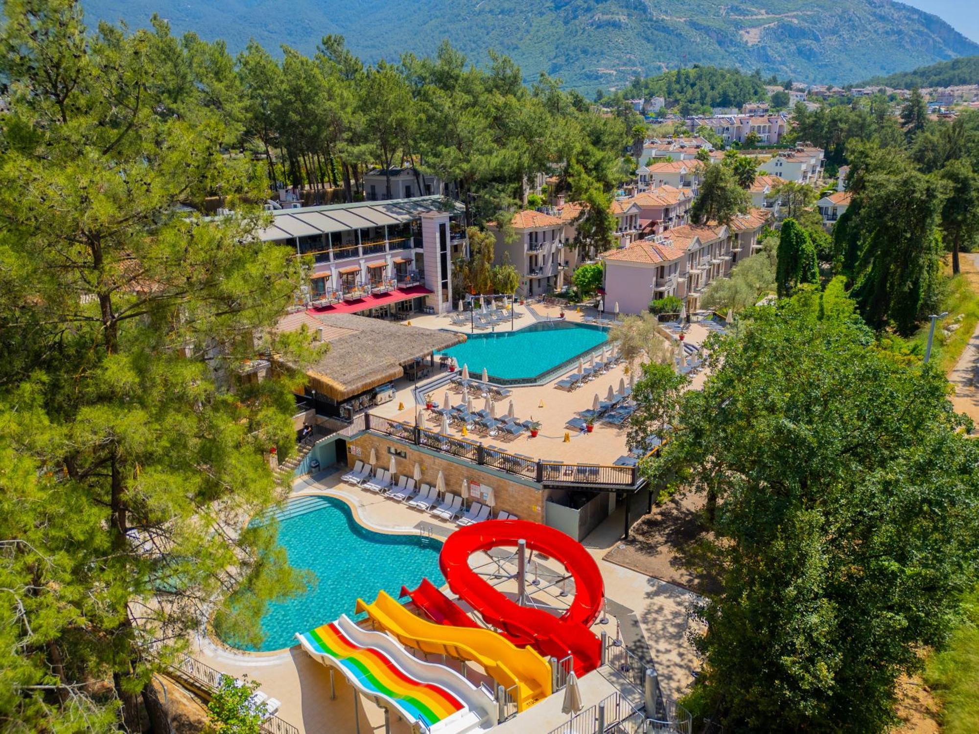 Pine Valley Hotel Ölüdeniz Buitenkant foto