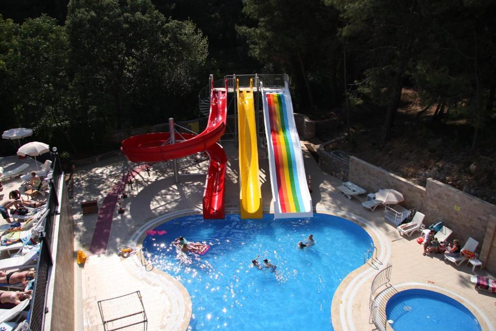 Pine Valley Hotel Ölüdeniz Buitenkant foto