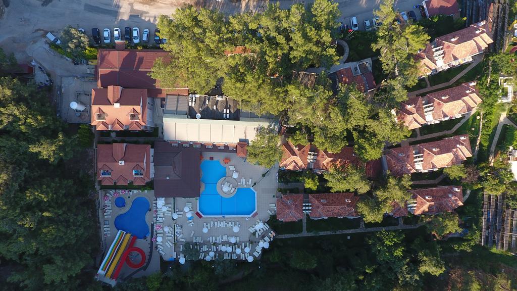 Pine Valley Hotel Ölüdeniz Buitenkant foto