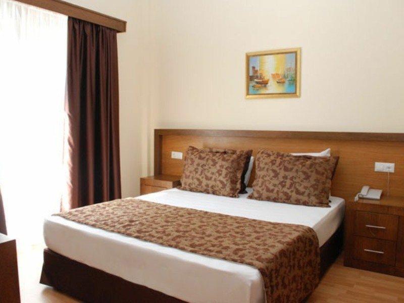 Pine Valley Hotel Ölüdeniz Buitenkant foto