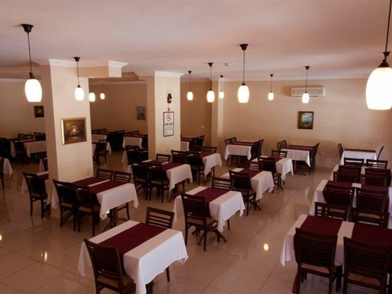 Pine Valley Hotel Ölüdeniz Buitenkant foto